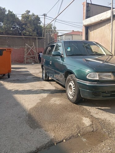 Opel Astra 1996, 325,657 km - 1.6 l - Bakı