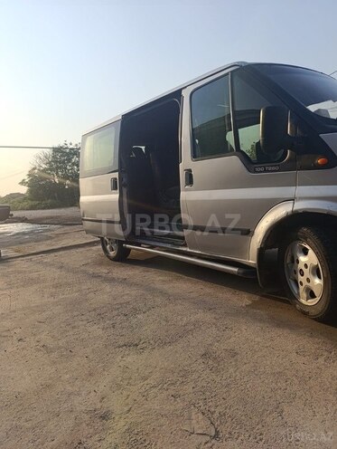 Ford Transit 2002, 652,341 km - 2.0 l - Saatlı