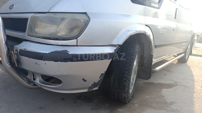 Ford Transit 2002, 652,341 km - 2.0 l - Saatlı