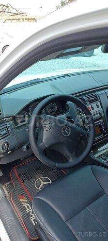 Mercedes E 320 2000, 266,000 km - 3.2 l - Bərdə