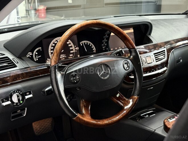 Mercedes S 350 2006, 256,000 km - 3.5 l - Bakı