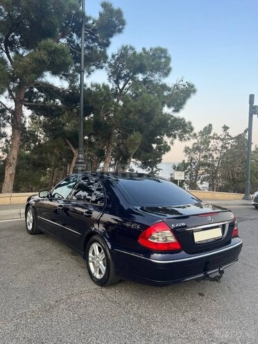 Mercedes E 220 2007, 310,000 km - 2.2 l - Bakı