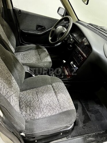 Peugeot Pars 2004, 300,000 km - 1.8 l - Bakı
