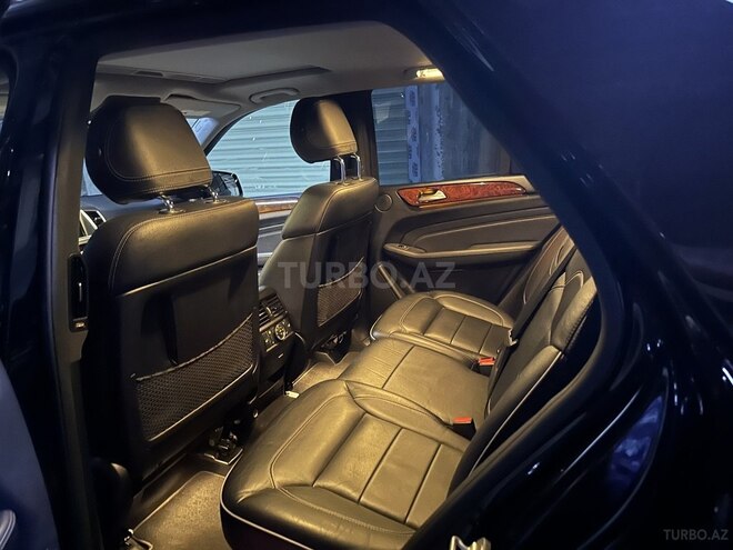 Mercedes ML 350 4MATIC 2012, 140,000 km - 3.5 л - Bakı