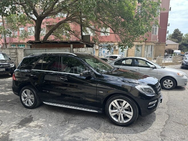 Mercedes ML 350 4MATIC 2012, 140,000 km - 3.5 л - Bakı