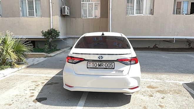 Toyota Corolla 2023, 35,000 km - 1.8 l - Bakı