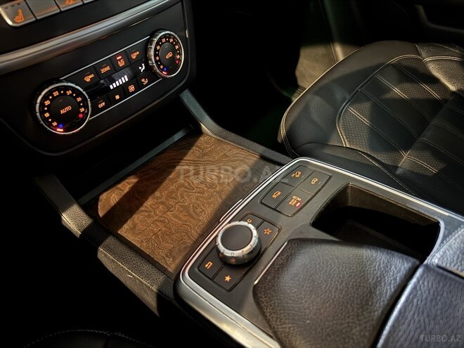 Mercedes GL 400 4MATIC 2015, 223,000 km - 3.0 l - Bakı