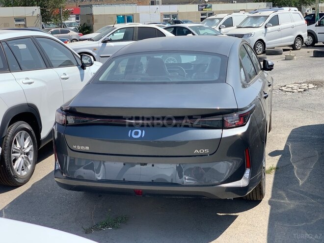 Changan Qiyuan A05 2025, 0 km - 1.5 л - Bakı