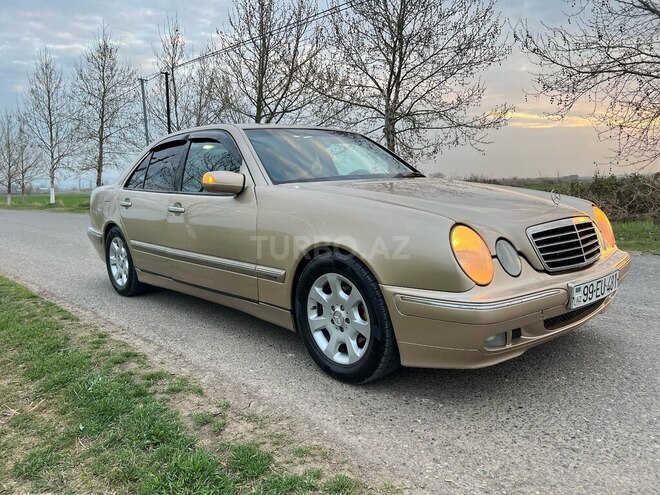 Mercedes E 240 1999, 277,000 km - 2.4 l - Füzuli