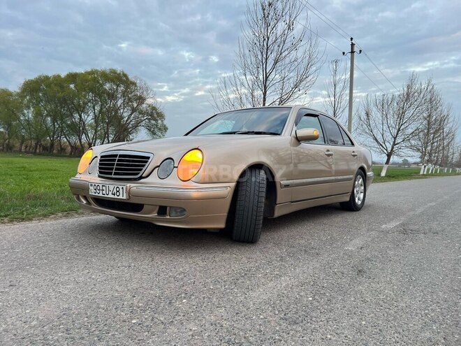 Mercedes E 240 1999, 277,000 km - 2.4 l - Füzuli