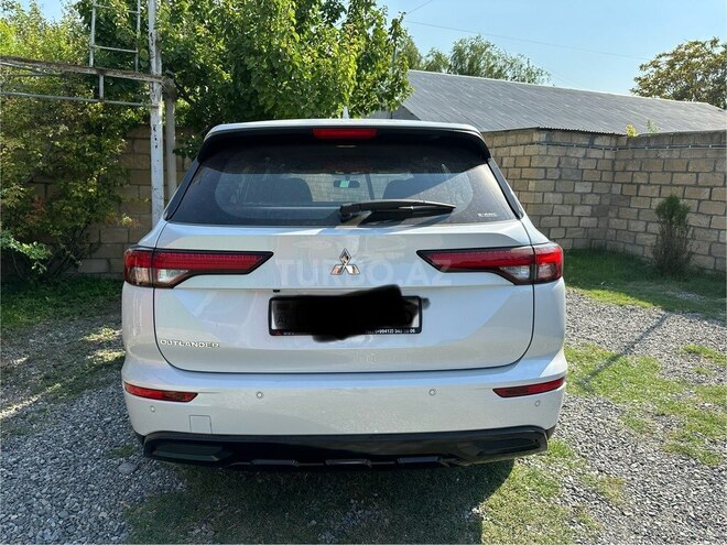 Mitsubishi Outlander 2023, 14,000 km - 2.5 л - Bərdə