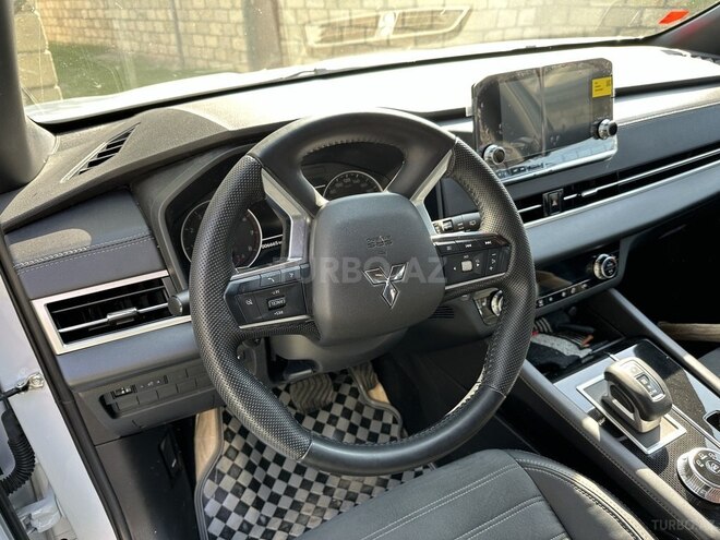 Mitsubishi Outlander 2023, 14,000 km - 2.5 л - Bərdə