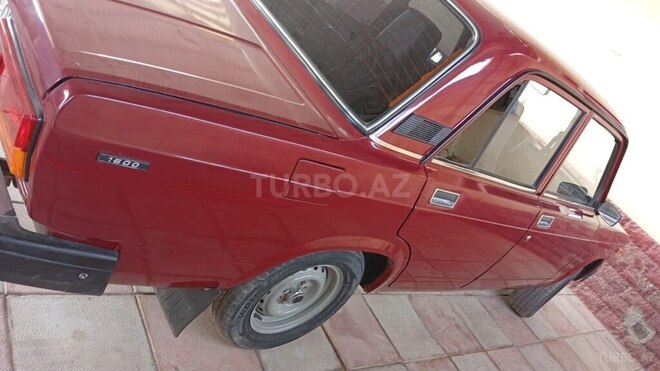 LADA (VAZ) 2107 2005, 70,000 km - 1.6 l - Salyan