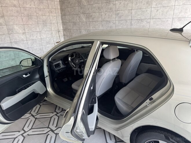 Kia Rio 2018, 164,000 km - 1.6 l - Bakı