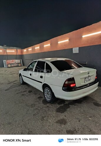 Opel Vectra 1997, 297,000 km - 1.8 l - Bakı