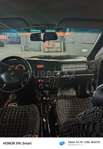 Opel Vectra 1997, 297,000 km - 1.8 l - Bakı