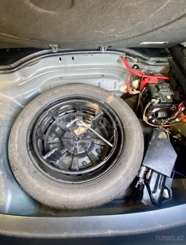 Mercedes E 200 2013, 227,000 km - 2.0 l - Naxçıvan