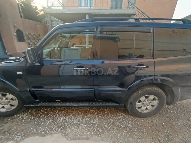 Mitsubishi Pajero 2003, 285,672 km - 3.0 l - Bakı