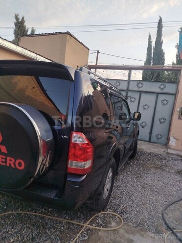 Mitsubishi Pajero 2003, 285,672 km - 3.0 l - Bakı