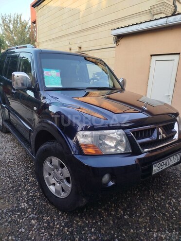 Mitsubishi Pajero 2003, 285,672 km - 3.0 l - Bakı