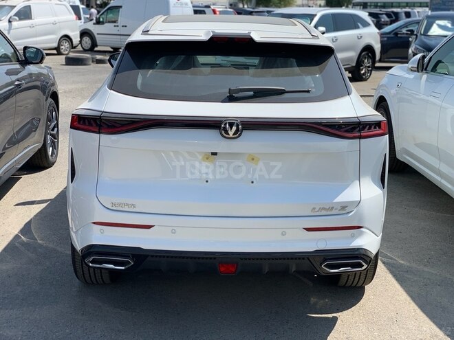 Changan Uni-Z-9