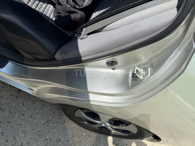 Toyota Prius 2006, 299,000 km - 1.5 л - Bakı