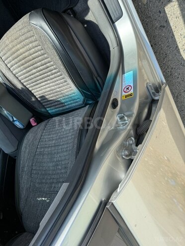 Toyota Prius 2006, 299,000 km - 1.5 л - Bakı
