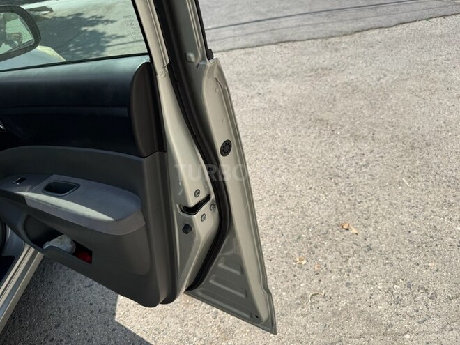 Toyota Prius 2006, 299,000 km - 1.5 л - Bakı