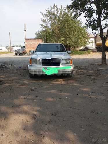 Mercedes E 200 1994, 150,000 km - 2.0 л - Beyləqan
