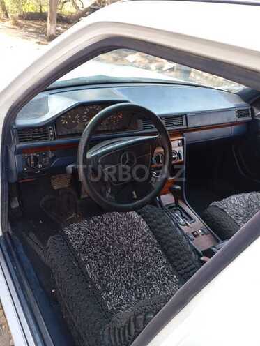 Mercedes E 200 1994, 150,000 km - 2.0 л - Beyləqan