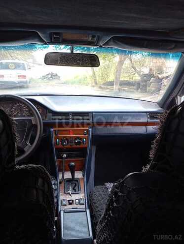 Mercedes E 200 1994, 150,000 km - 2.0 л - Beyləqan