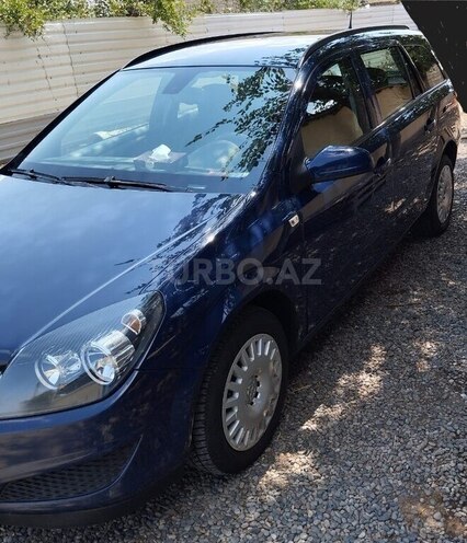 Opel Astra 2009, 300,000 km - 1.4 l - Bakı