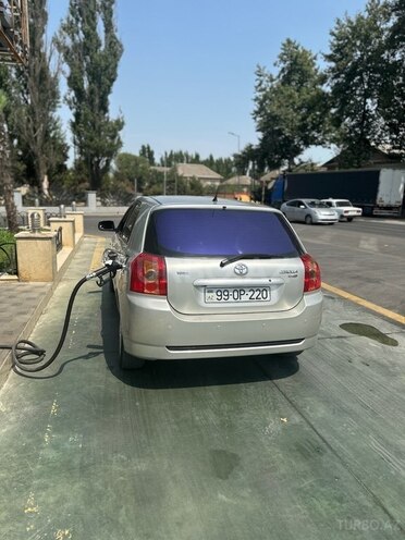 Toyota Corolla 2005, 309,000 km - 2.0 л - Masallı