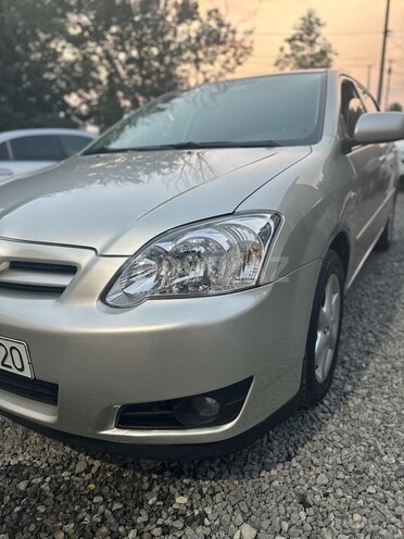 Toyota Corolla 2005, 309,000 km - 2.0 л - Masallı