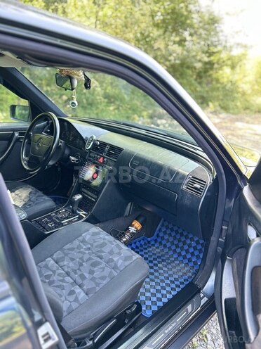 Mercedes C 200 1998, 404,040 km - 2.0 l - Oğuz
