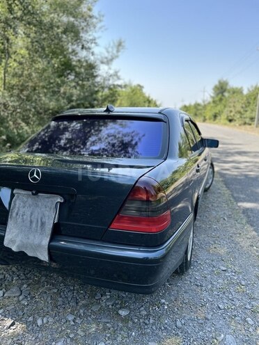 Mercedes C 200 1998, 404,040 km - 2.0 l - Oğuz