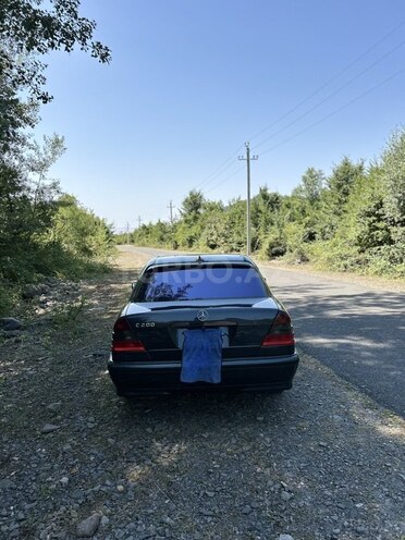 Mercedes C 200 1998, 404,040 km - 2.0 l - Oğuz