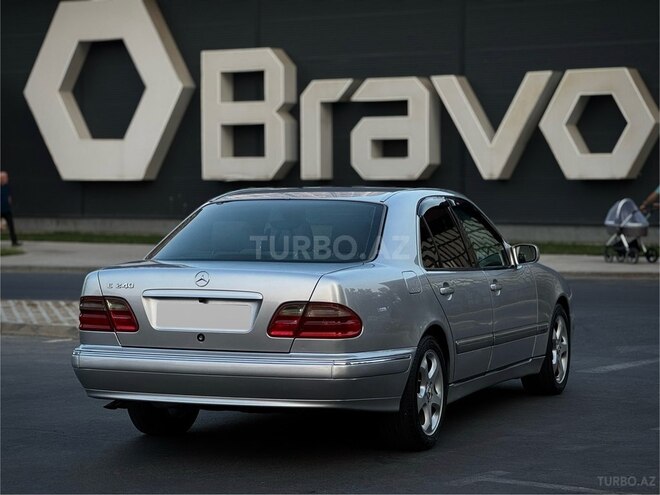 Mercedes E 240 2000, 377,400 km - 2.4 l - Bakı