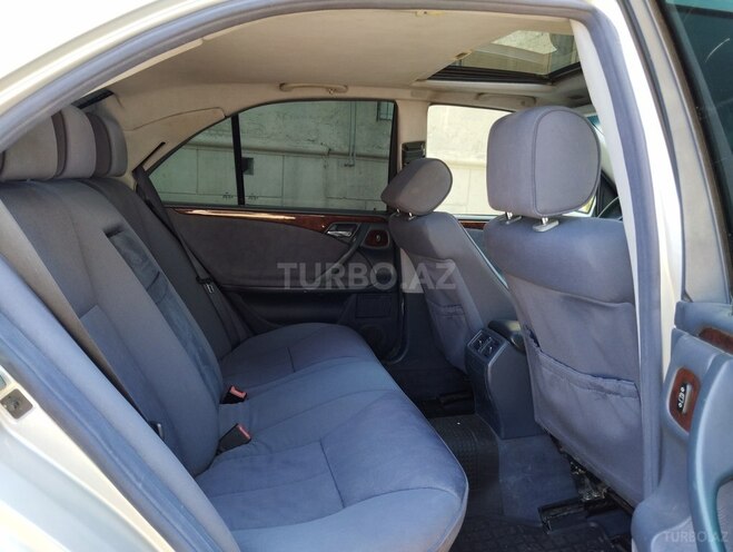 Mercedes E 220 d 2000, 428,000 km - 2.2 l - Bakı