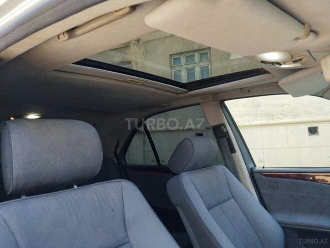 Mercedes E 220 d 2000, 428,000 km - 2.2 l - Bakı