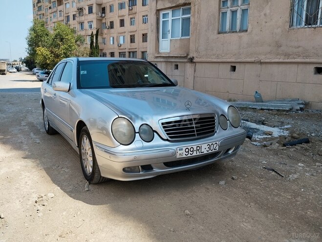 Mercedes E 220 d 2000, 428,000 km - 2.2 l - Bakı