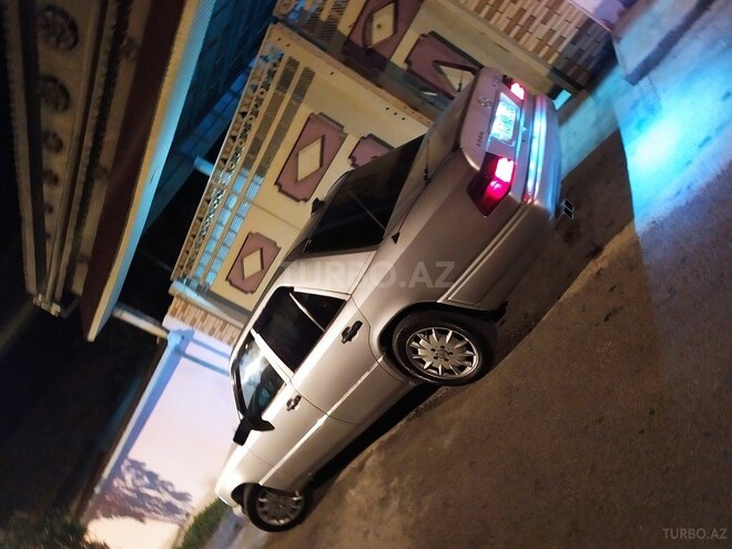 Mercedes E 200 1994, 253,698 km - 2.0 л - Lənkəran
