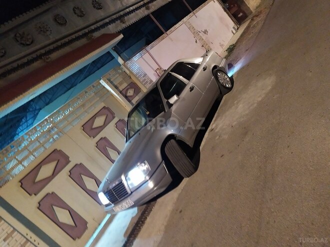 Mercedes E 200 1994, 253,698 km - 2.0 л - Lənkəran