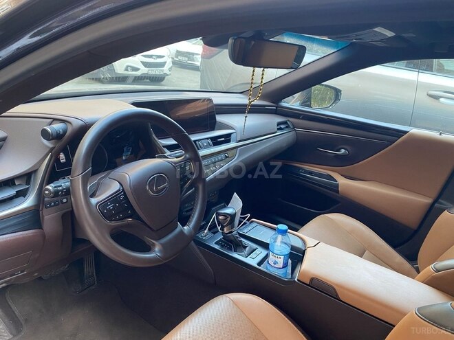 Lexus ES 300h 2021, 68,900 km - 2.5 л - Bakı