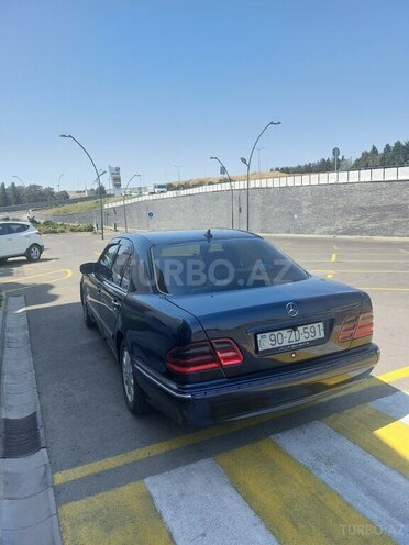 Mercedes E 220 d 1999, 370,000 km - 2.2 l - Bakı