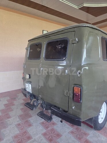 UAZ 452 1982, 500,000 km - 2.4 л - Tovuz