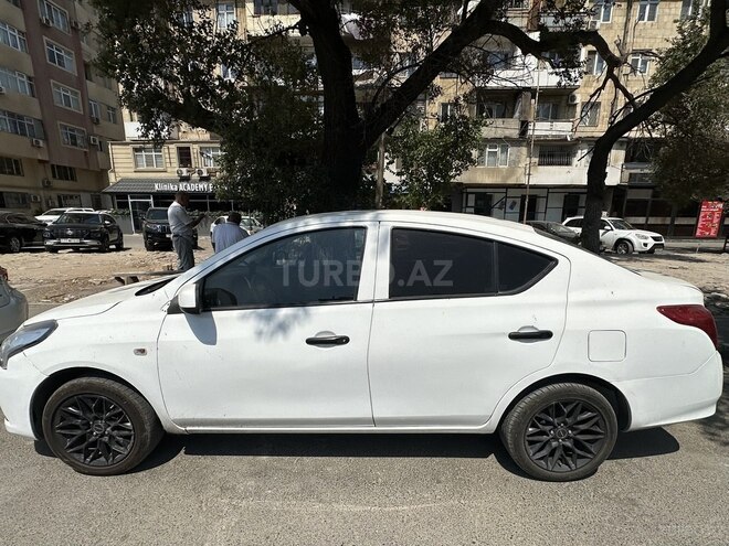 Nissan Sunny 2018, 211,451 km - 1.5 l - Bakı