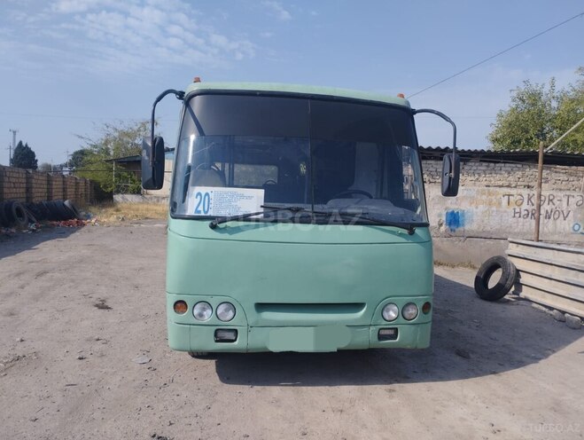 Isuzu Bogdan 2008, 250,000 km - 4.6 л - Gəncə