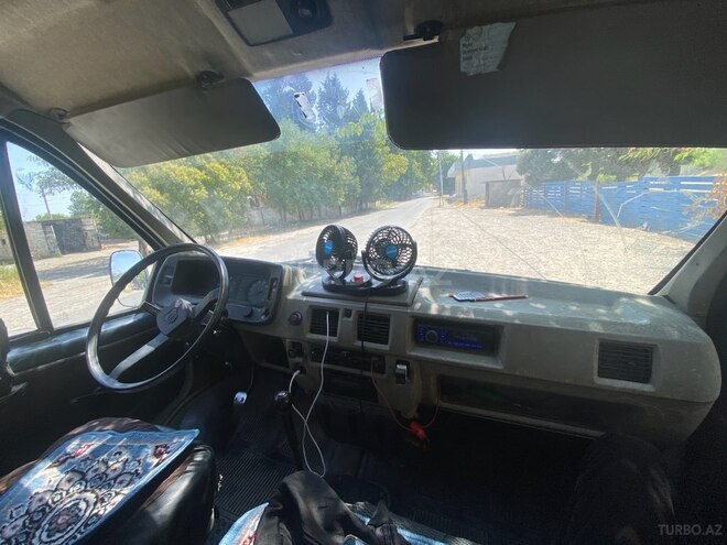 GAZ 2705-777 1999, 0 km - 2.4 l - Gədəbəy