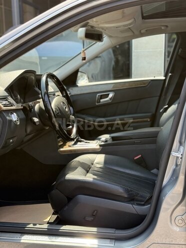 Mercedes E 220 2009, 274,000 km - 2.1 l - Bakı